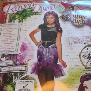 Ever After High Raven Queen Costume and Wig